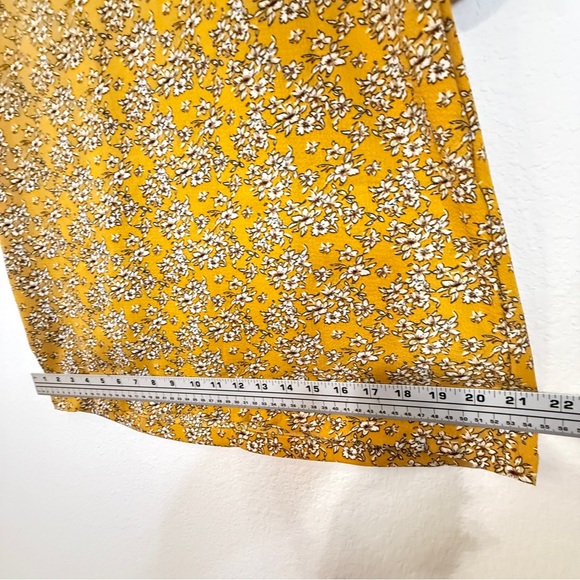 Belongsci Mustard Floral Mini Dress – Boho-Chic Sunshine Style (Size S) - Picture 9 of 16